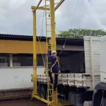 PÓRTICO MÓVEL EM FORMATO C